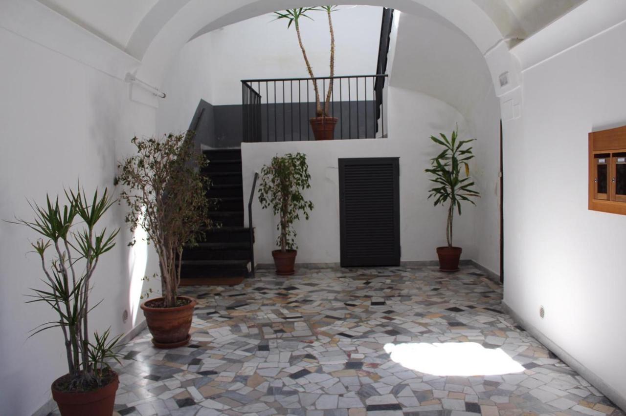 Apartamento Dimora Via Col Vento Nápoles Exterior foto